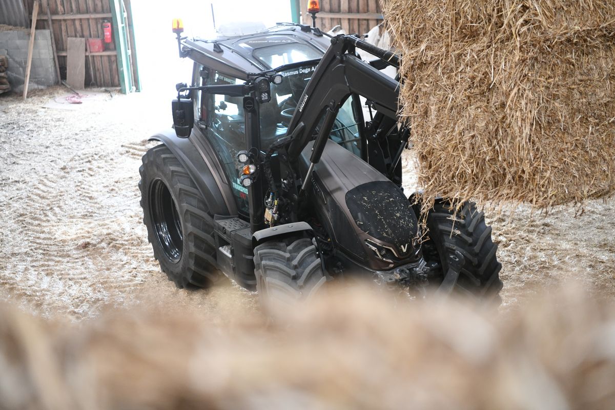 New Stepless Transmission Introduced to Valtra G-Series Tractors
